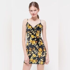 Urban Outfitters Bernadette Velvet Floral Mini Dress Large